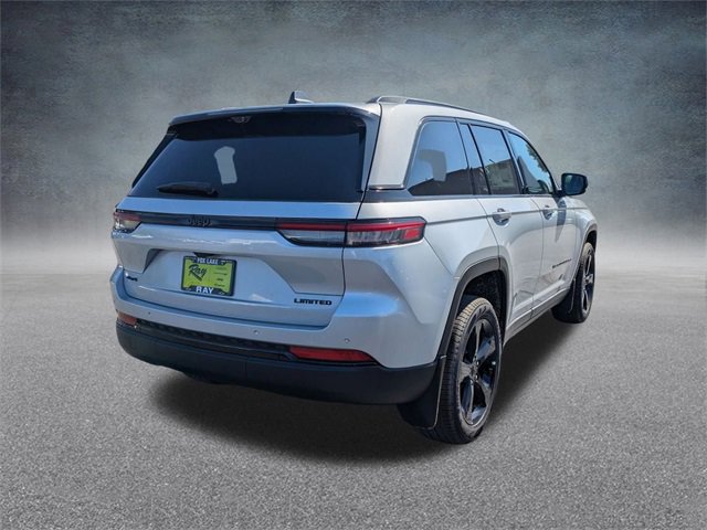 New 2025 Jeep Grand Cherokee Limited w/ Luxury Tech Group II image 4