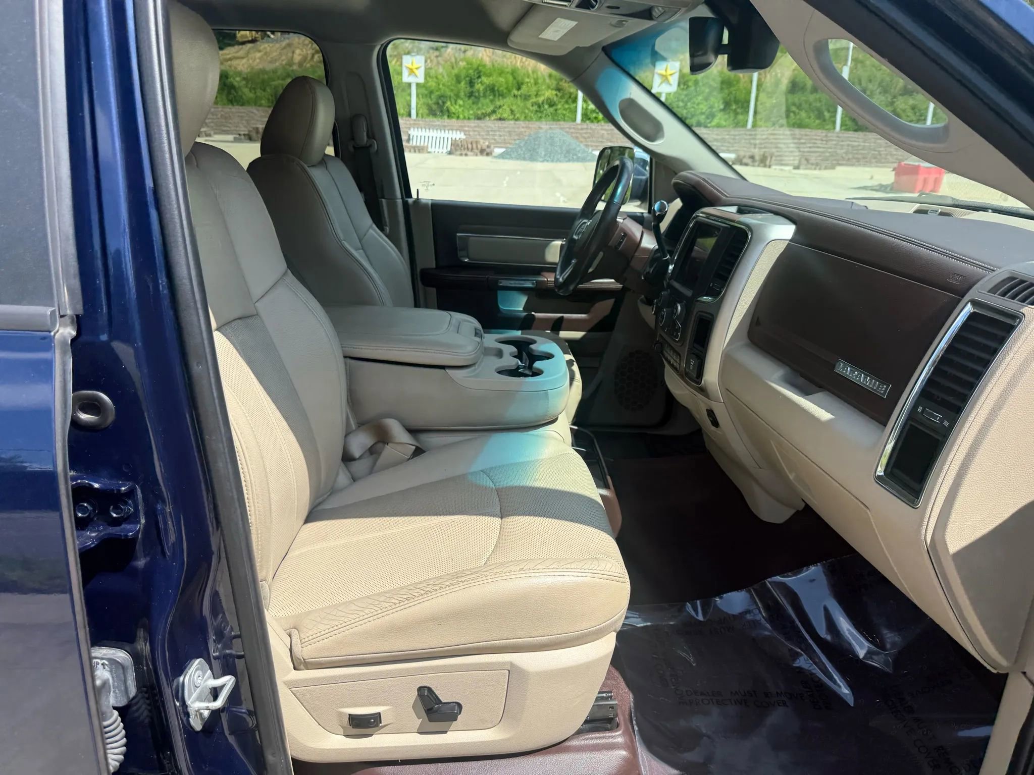 Used 2018 RAM 3500 Laramie image 14