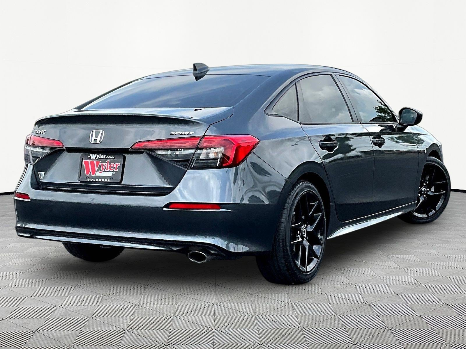 Used 2024 Honda Civic Sport image 6