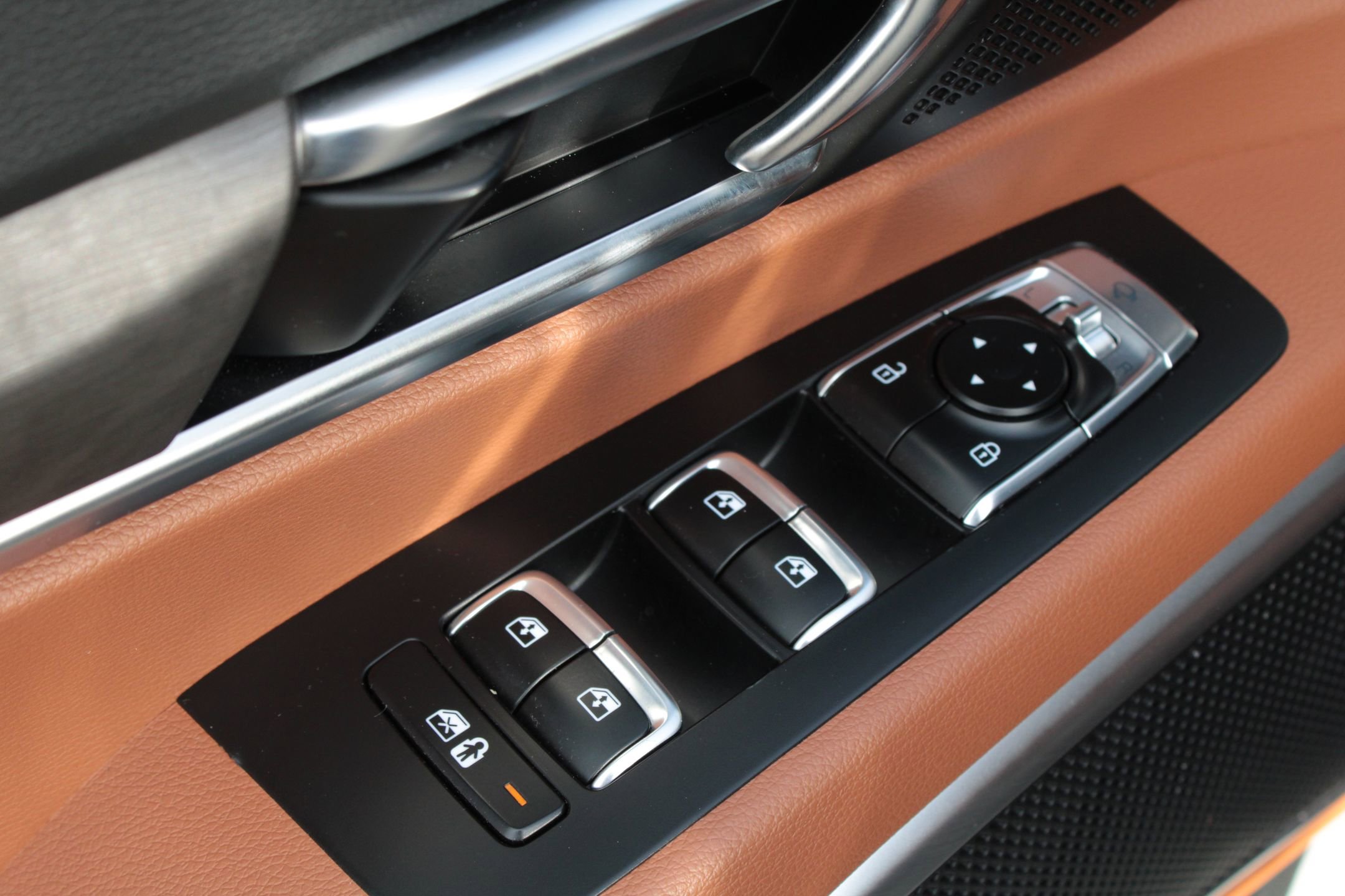 Used 2024 Kia Telluride EX X-Line image 11