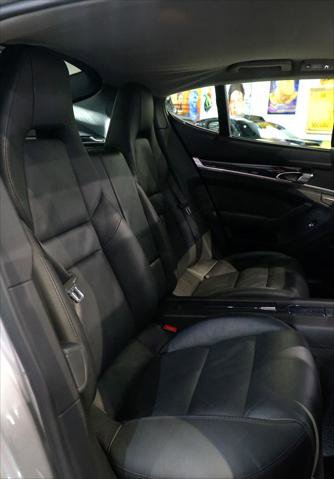 Used 2011 Porsche Panamera 4 AWD/4WD image 18