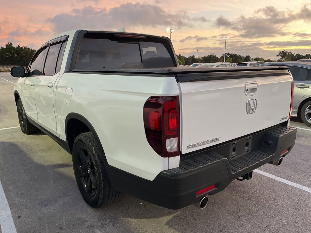 Certified 2022 Honda Ridgeline Black Edition image 4