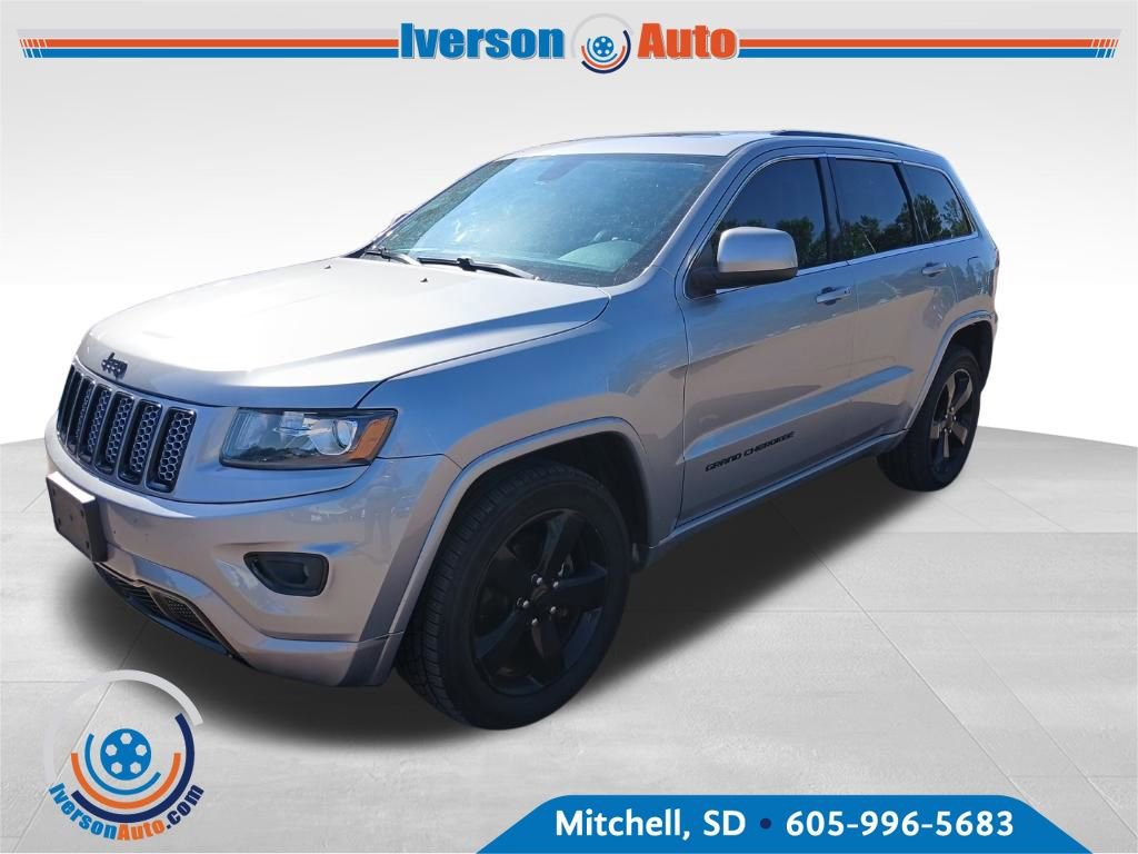 Used 2014 Jeep Grand Cherokee Altitude AWD/4WD image 3