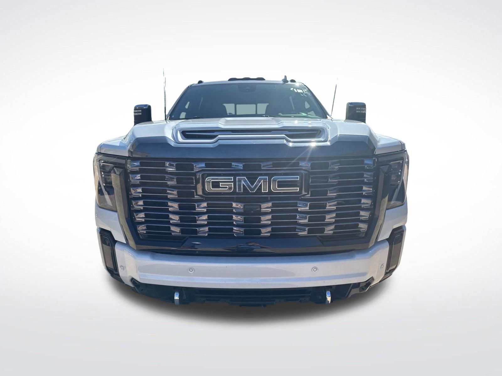 Used 2024 GMC Sierra 2500 Denali Ultimate w/ Max Trailering Package AWD/4WD image 11