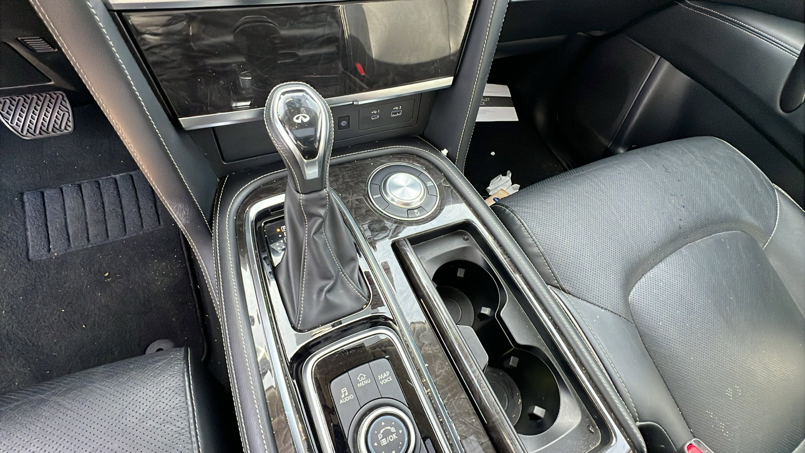 Used 2024 INFINITI QX80 Luxe image 31