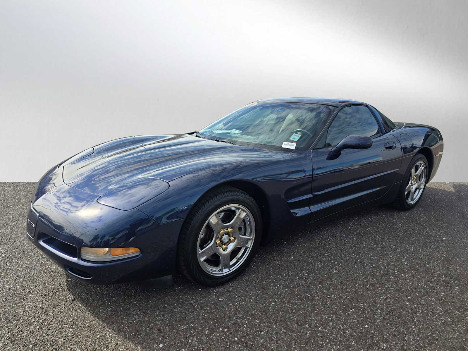 Used 1999 Chevrolet Corvette Coupe w/ Memory Pkg image 7