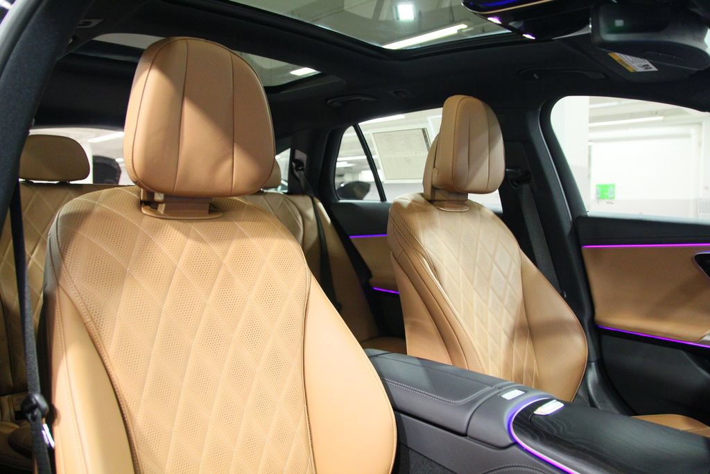 Used 2024 Mercedes-Benz E 450 4MATIC All-Terrain Wagon image 25