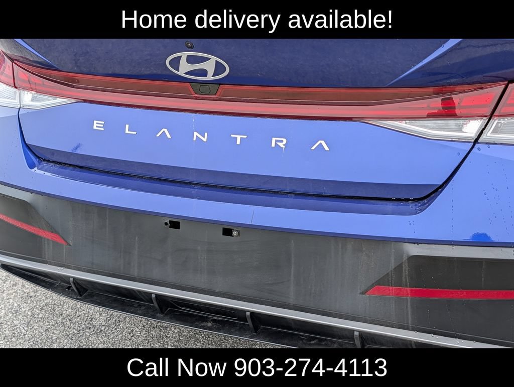 Used 2025 Hyundai Elantra SEL FWD image 10