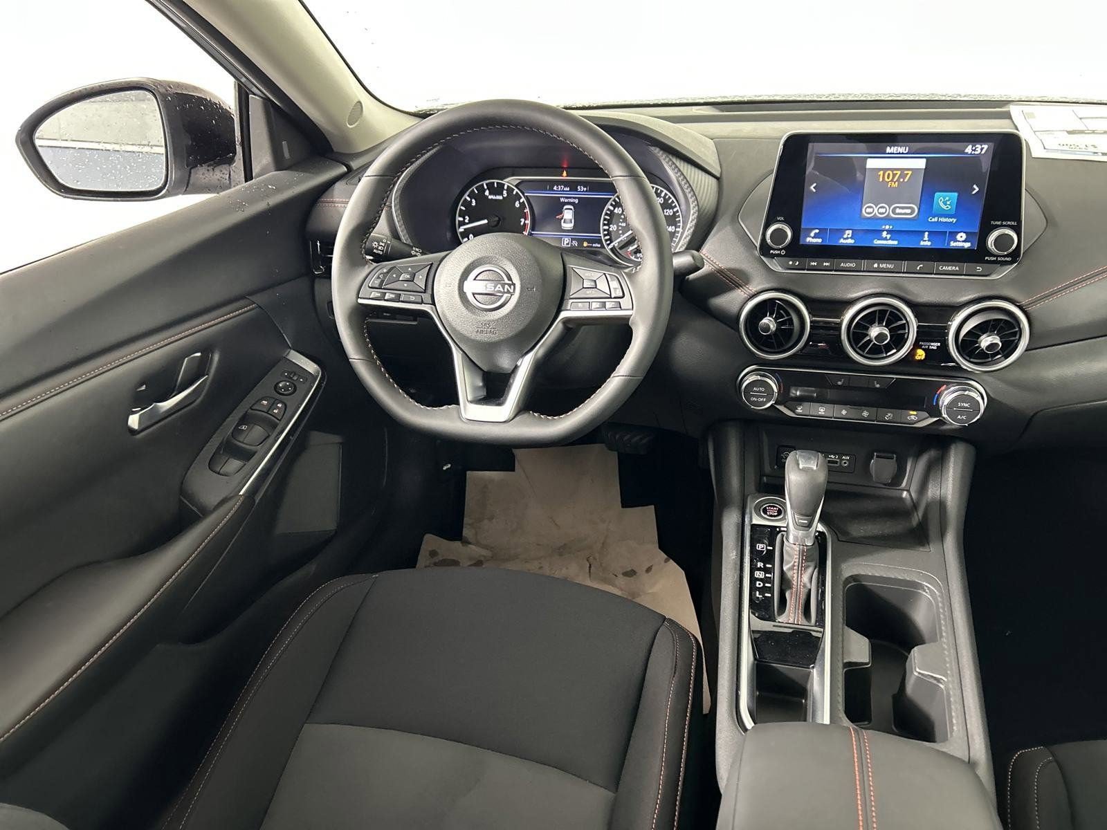 New 2025 Nissan Sentra SR FWD image 30