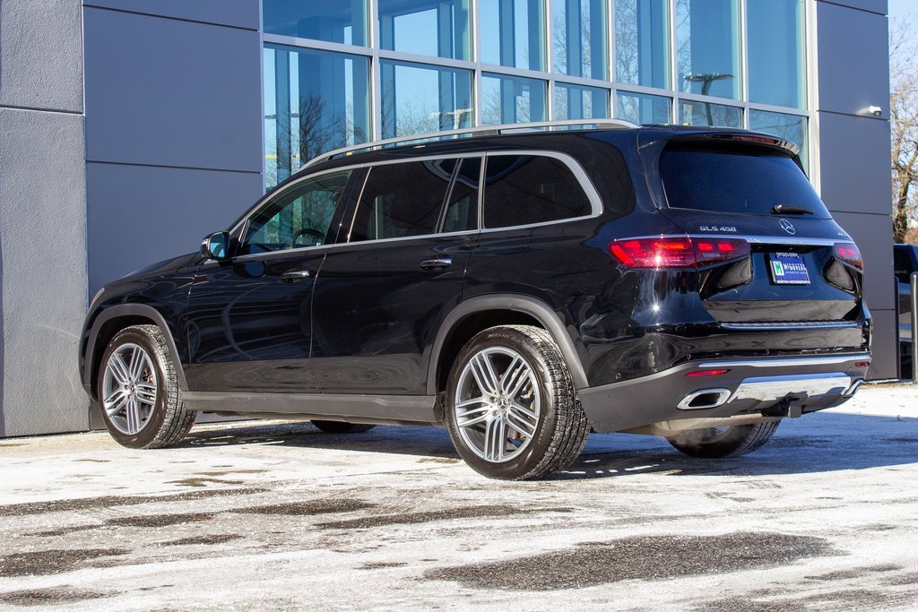 Used 2025 Mercedes-Benz GLS 450 4MATIC image 6