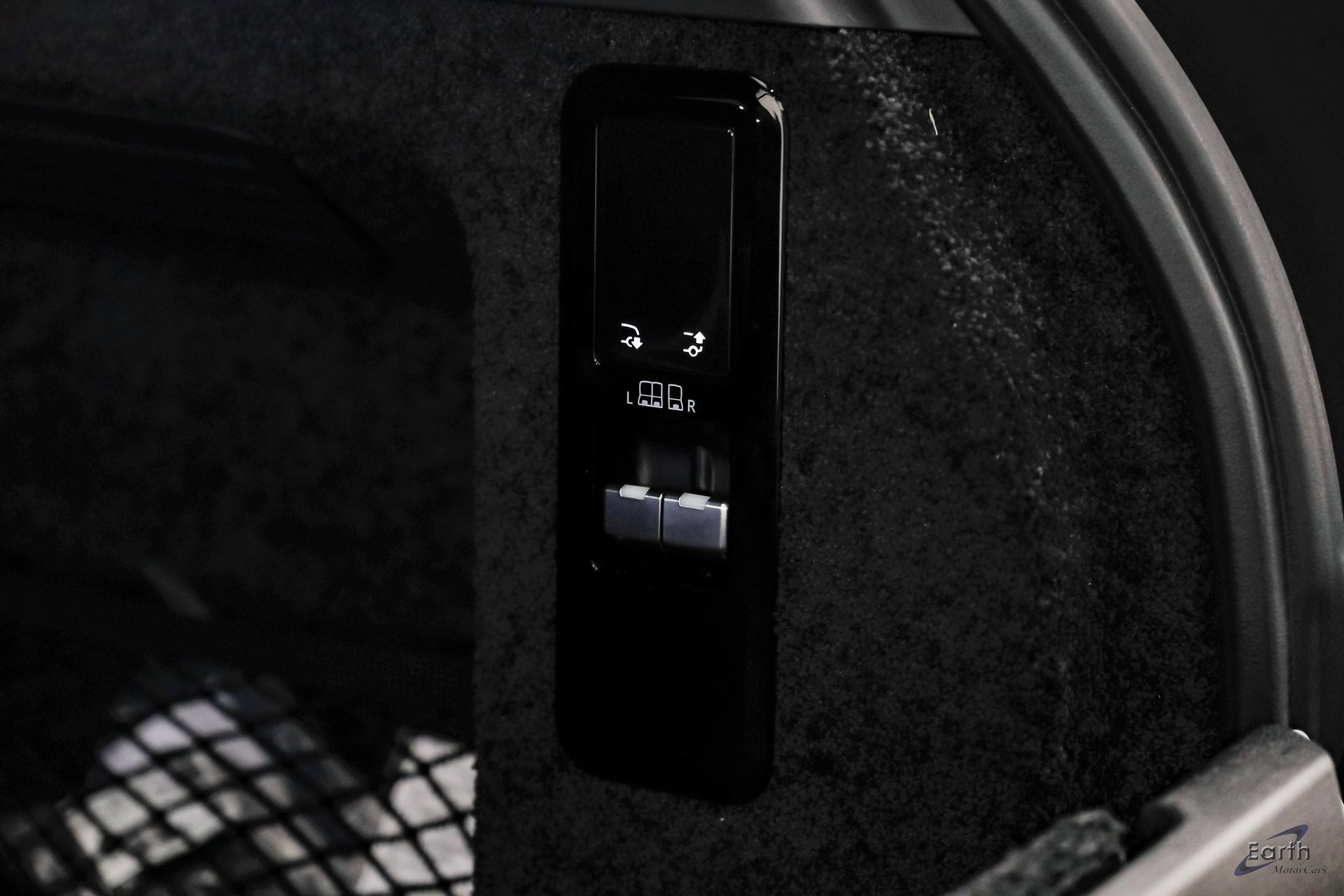 Used 2024 Land Rover Range Rover SE image 90