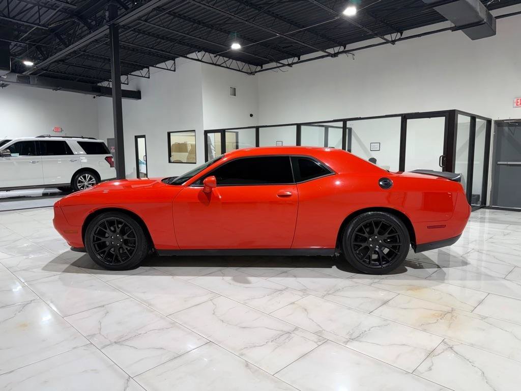Used 2020 Dodge Challenger R/T w/ Blacktop Package RWD image 8