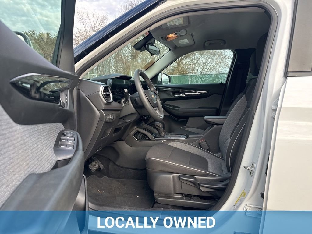Used 2025 Chevrolet TrailBlazer LT image 15