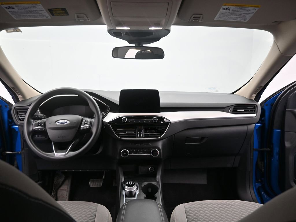 Used 2020 Ford Escape SE image 30