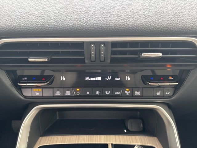 Used 2025 MAZDA CX-90 3.3 Turbo w/ Preferred Package image 36