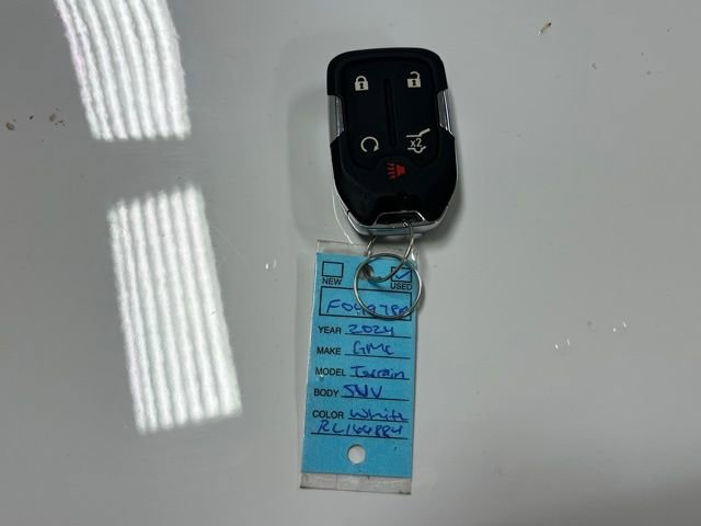 Used 2024 GMC Terrain Denali w/ Denali Premium Package image 29