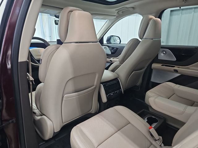 Used 2020 Lincoln Aviator Reserve w/ Equipment Group 202A AWD/4WD image 36