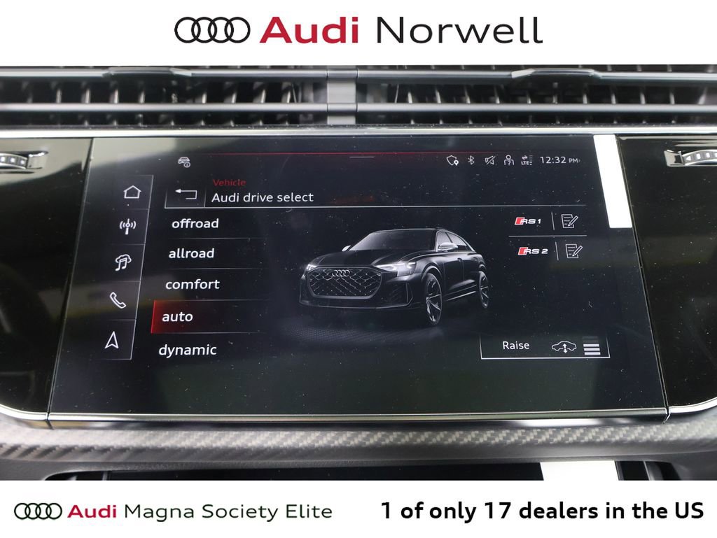 New 2026 Audi RS Q8 performance image 6