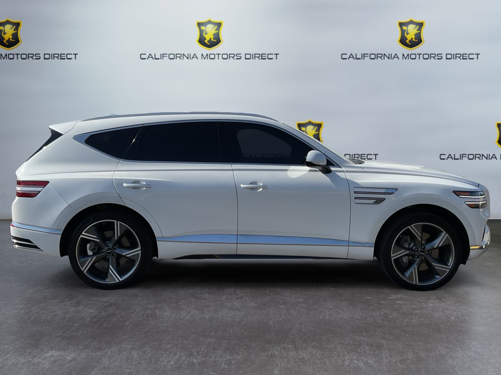 Used 2025 Genesis GV80 2.5T Select AWD/4WD image 4