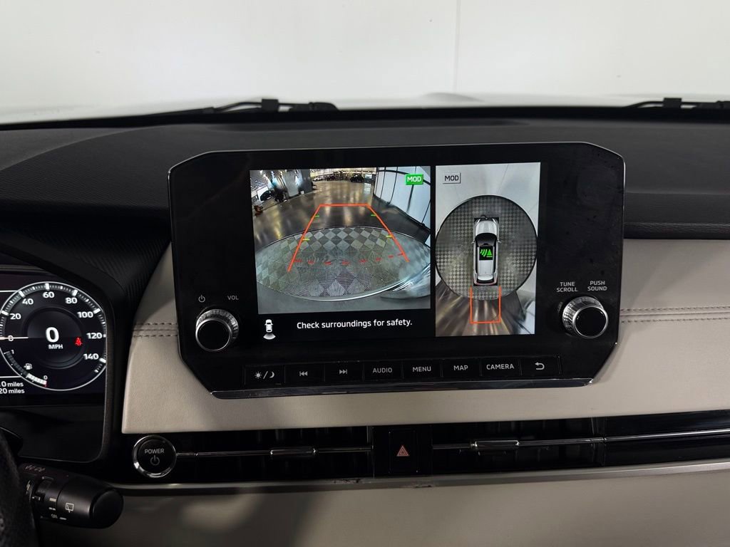 Used 2024 Mitsubishi Outlander SEL AWD/4WD image 16