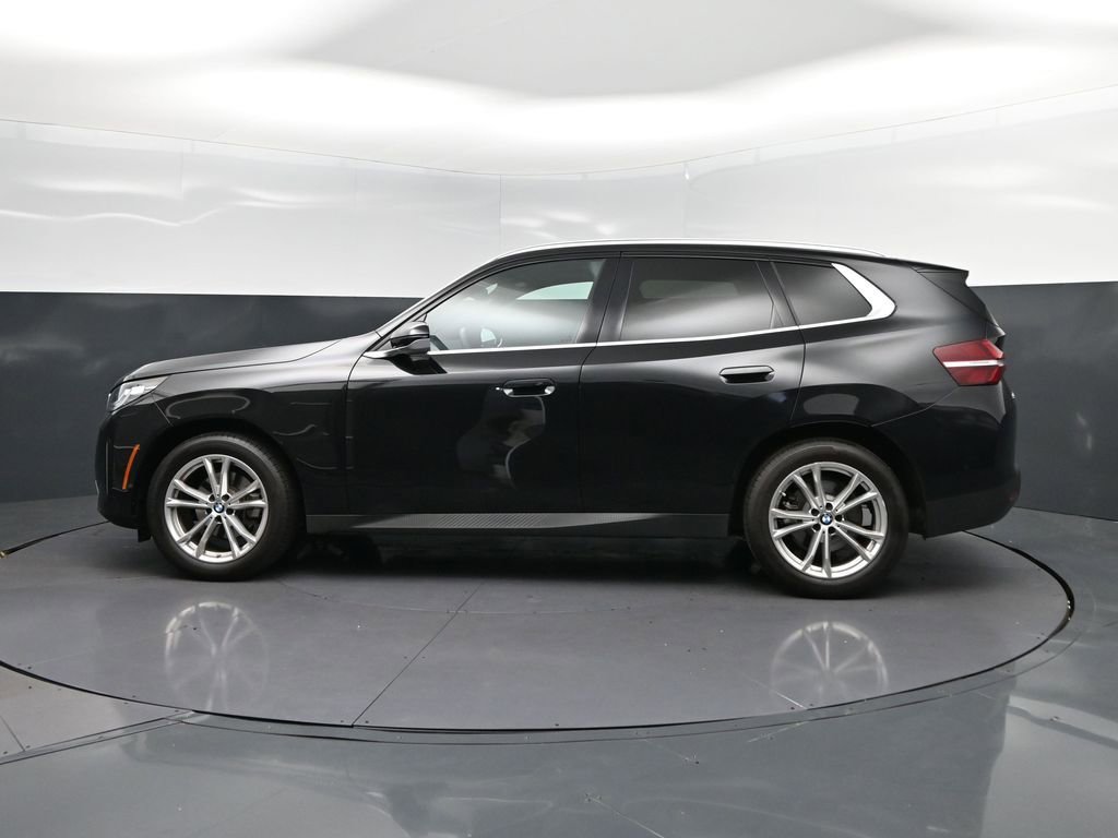 Certified 2025 BMW X3 xDrive30 w/ Convenience Package AWD/4WD image 4