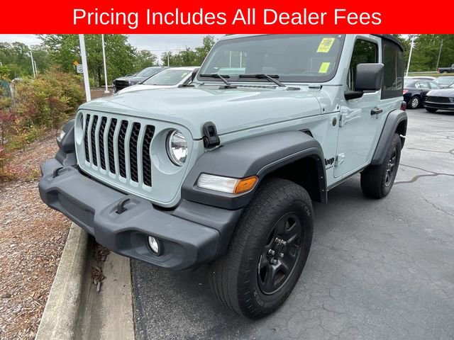 Used 2024 Jeep Wrangler Sport AWD/4WD image 1