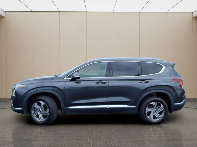 Used 2022 Hyundai Santa Fe SEL w/ Convenience + Premium Package AWD/4WD image 16