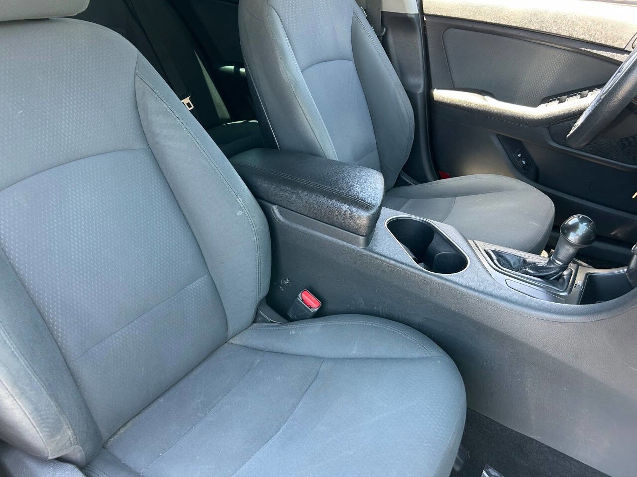 Used 2015 Kia Optima LX FWD image 11