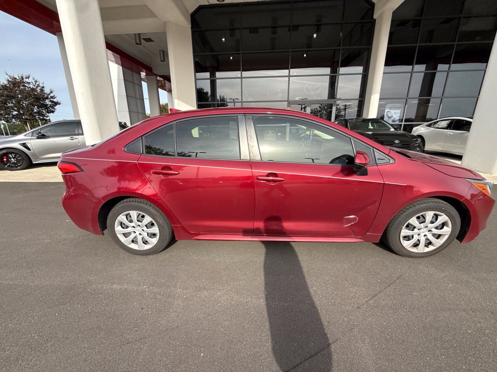 Used 2023 Toyota Corolla LE FWD image 19