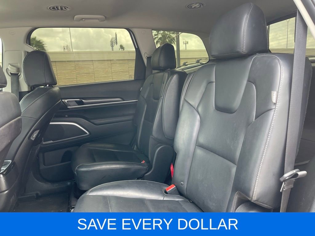 Used 2024 Kia Telluride S w/ S Sunroof Package FWD image 16