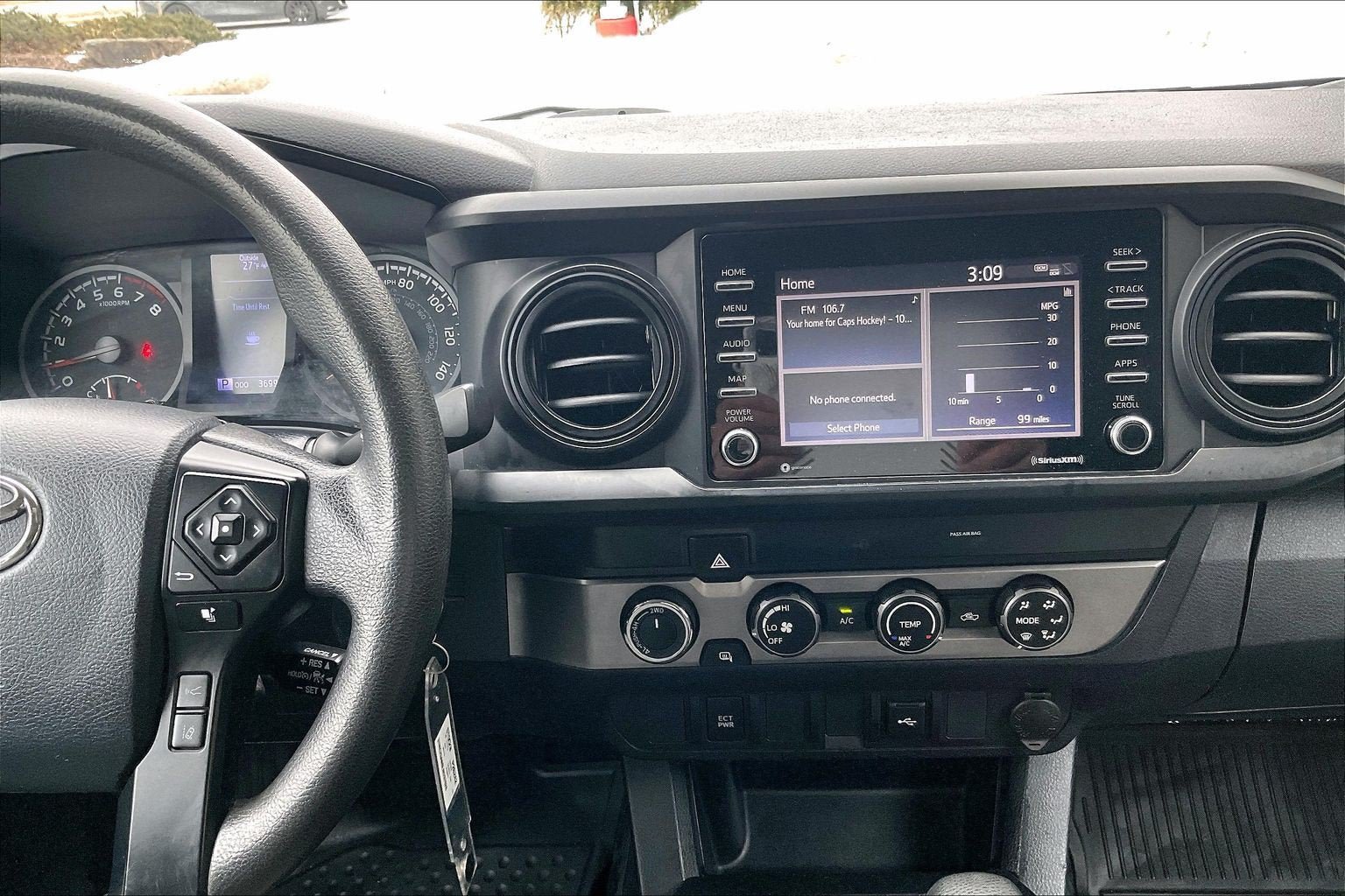 Used 2020 Toyota Tacoma SR AWD/4WD image 6