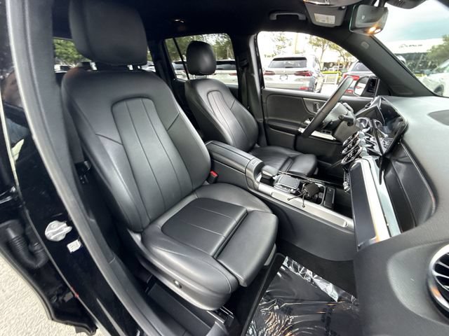 Used 2021 Mercedes-Benz GLB 250 image 25