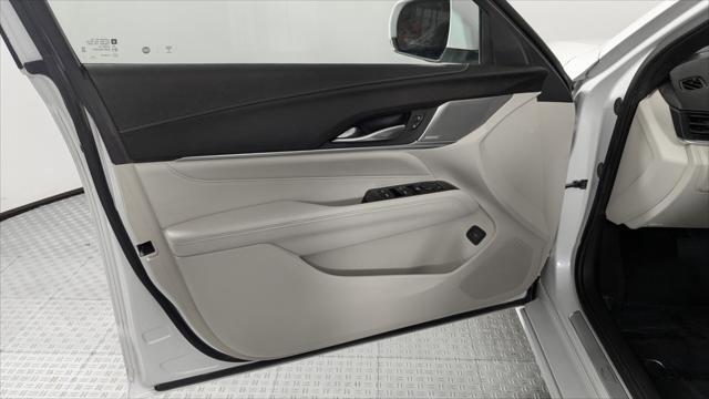 Used 2020 Cadillac CT4 Luxury w/ Sun And Sound Package image 13