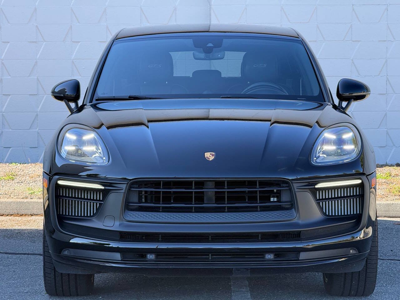 Used 2022 Porsche Macan GTS AWD/4WD image 2