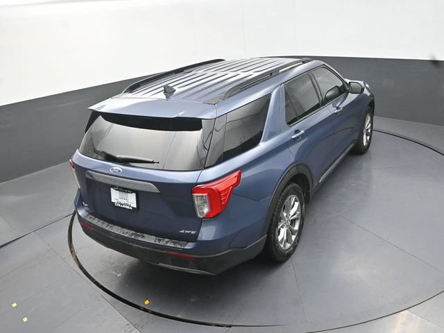 Used 2021 Ford Explorer XLT w/ Equipment Group 202A AWD/4WD image 18