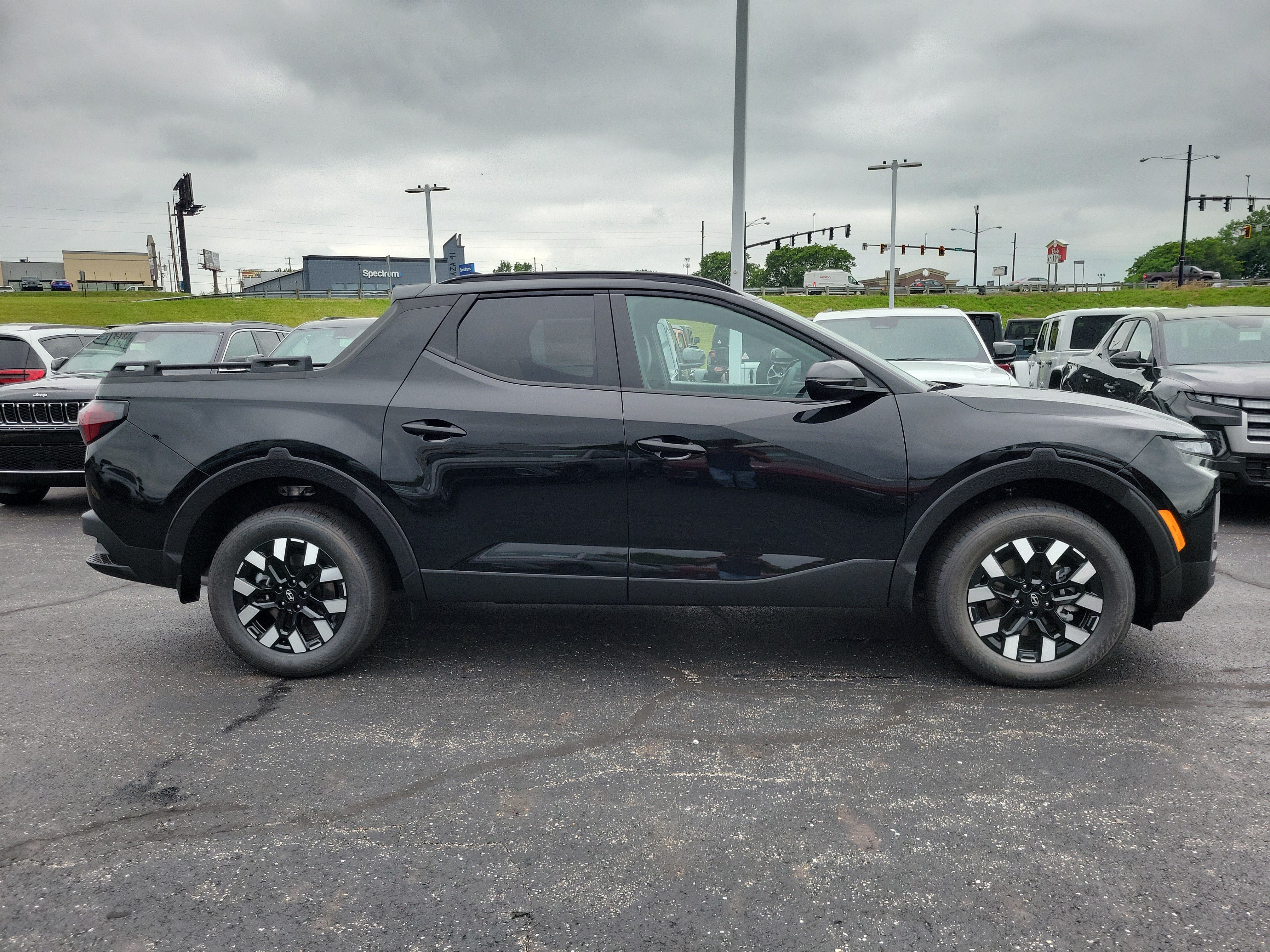 New 2026 Hyundai Santa Cruz SEL AWD/4WD image 3