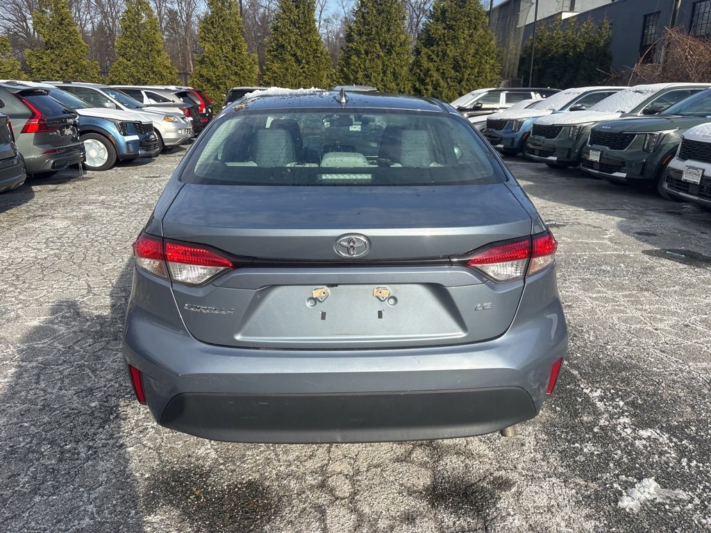 Used 2023 Toyota Corolla LE image 4