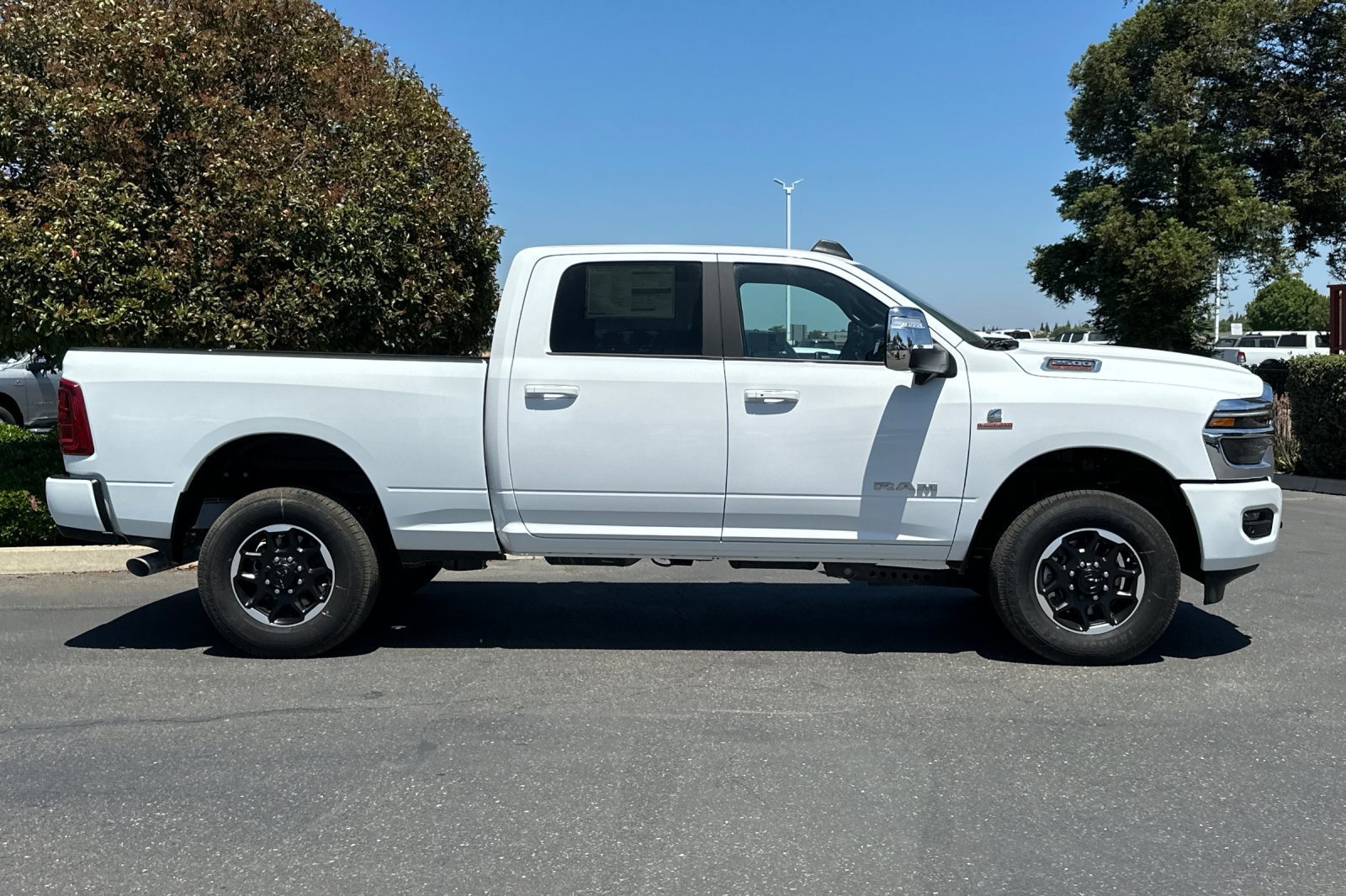 New 2025 RAM 2500 Laramie w/ Towing Technology Group image 3