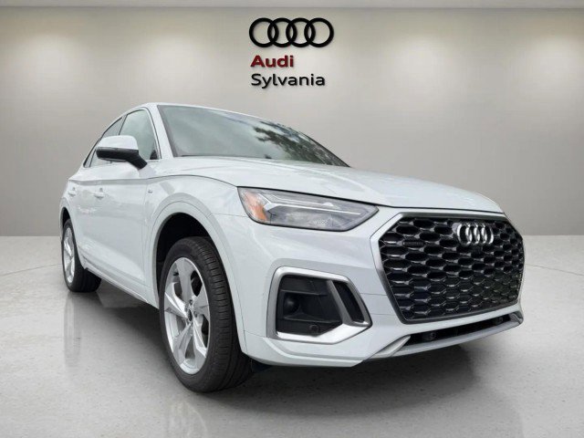 Certified 2025 Audi Q5 2.0T Premium Plus w/ Premium Plus Package AWD/4WD image 2