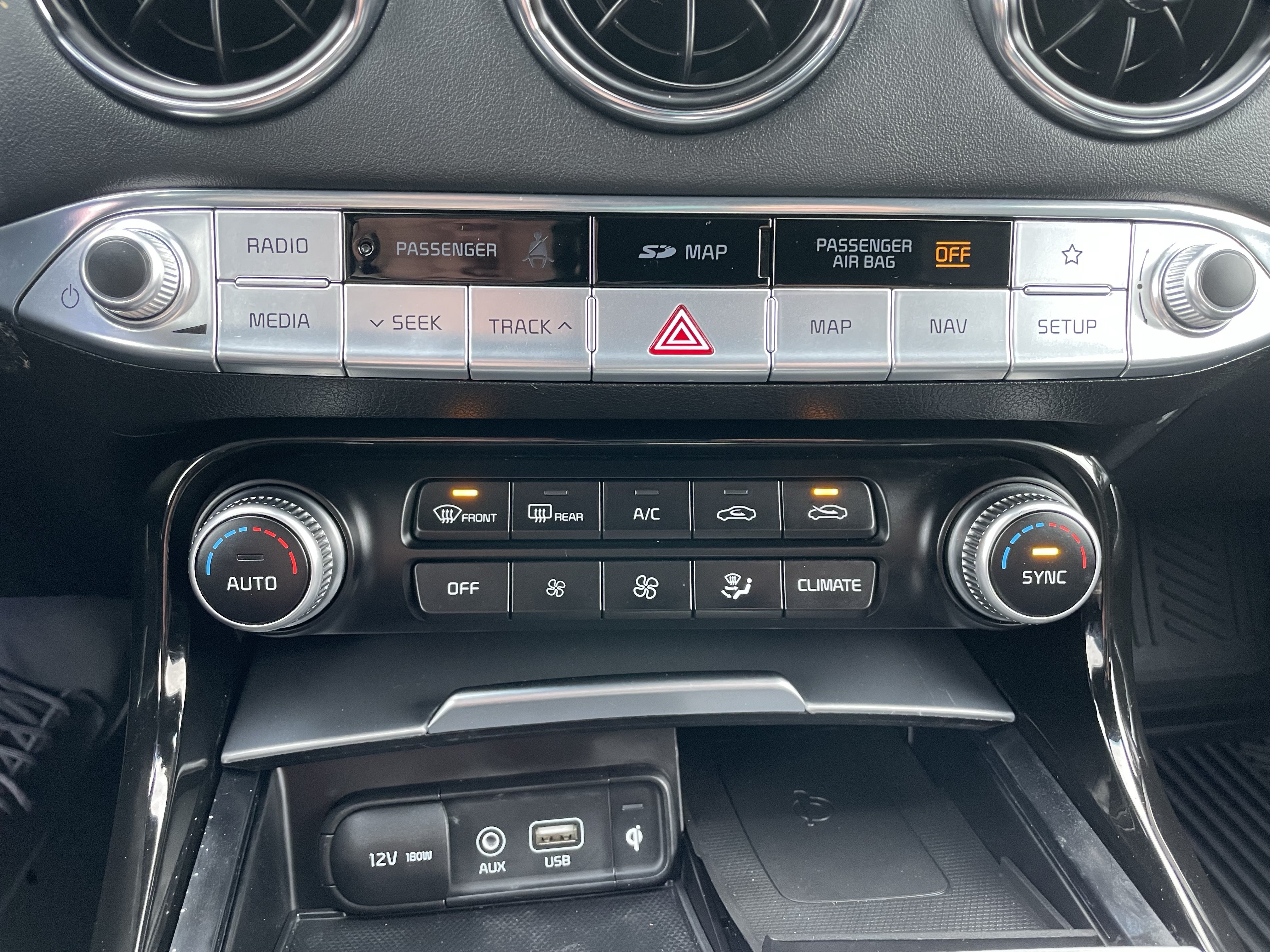 Used 2020 Kia Stinger GT2 AWD/4WD image 19