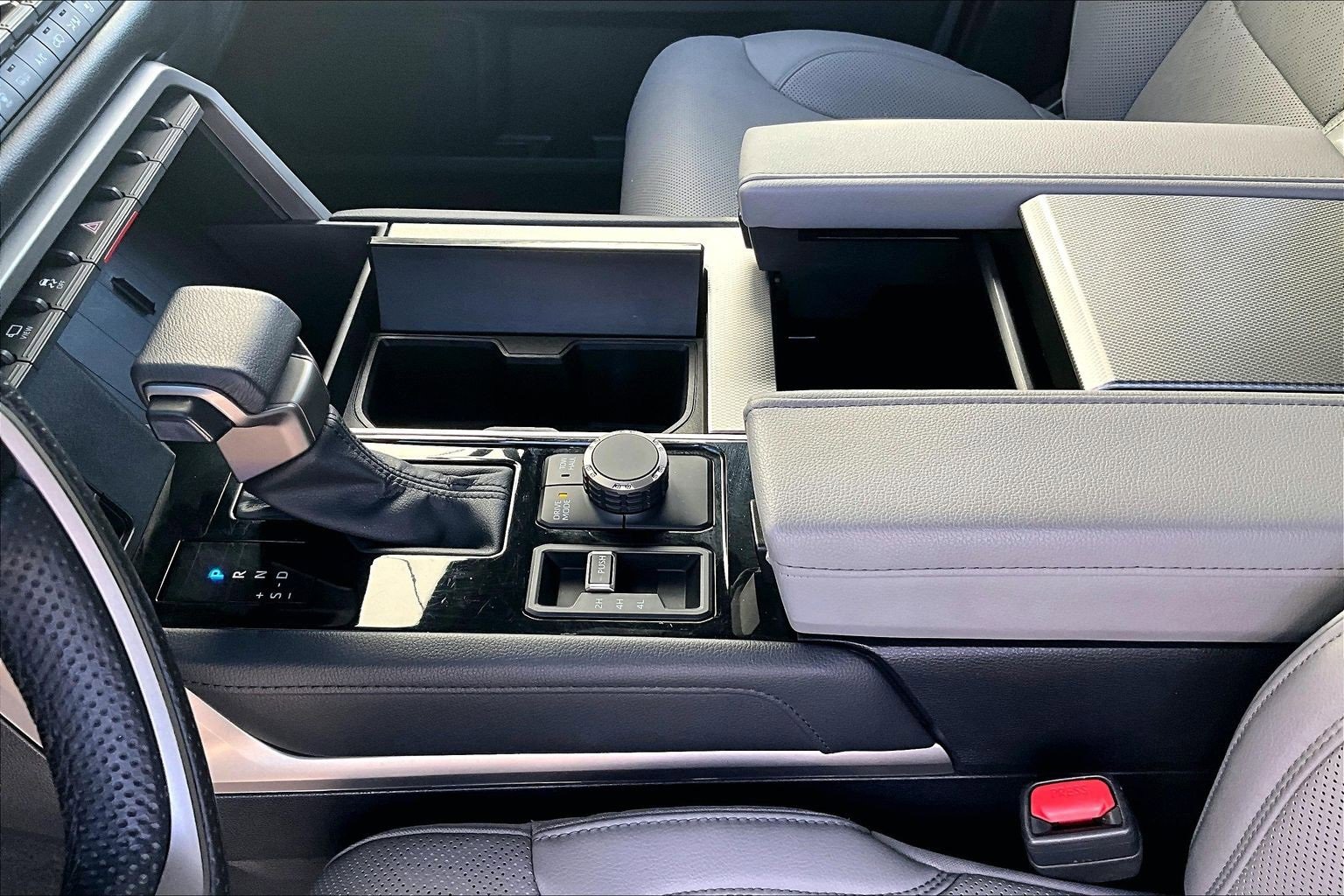 Used 2025 Toyota Sequoia SR5 image 17