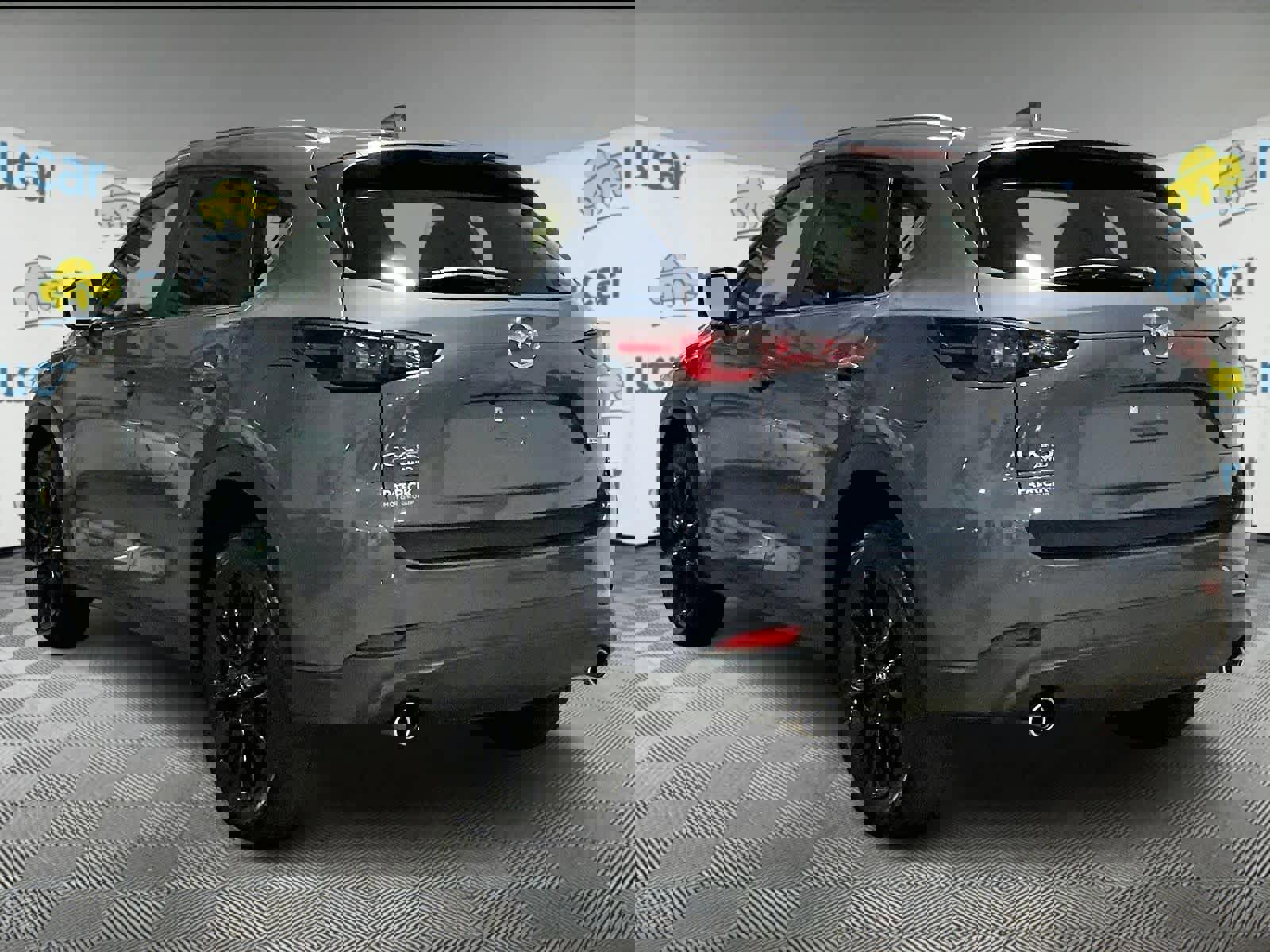 Used 2023 MAZDA CX-5 Carbon Edition image 4