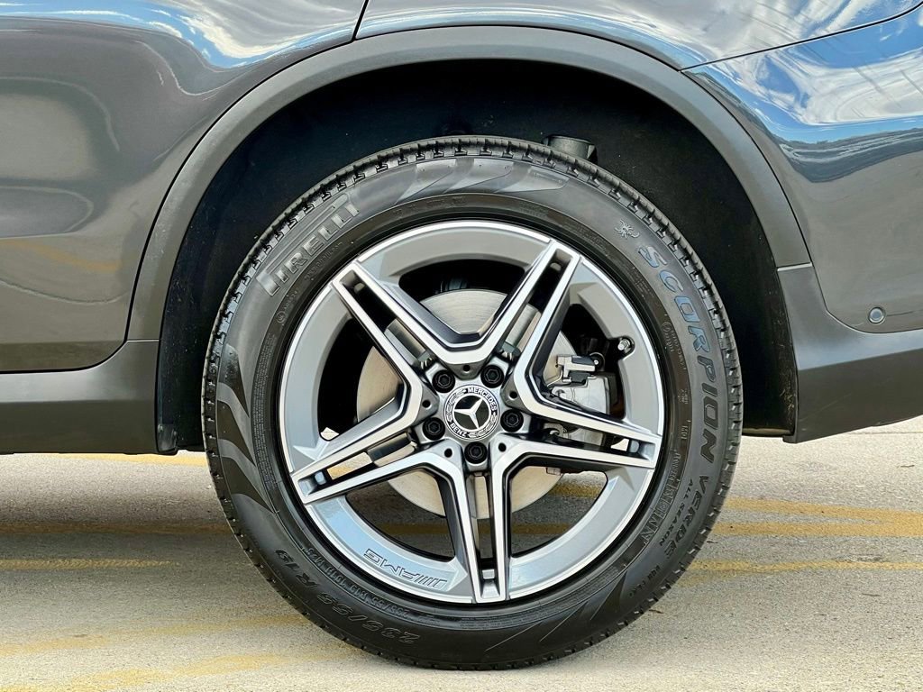 Certified 2022 Mercedes-Benz GLC 300 4MATIC image 11