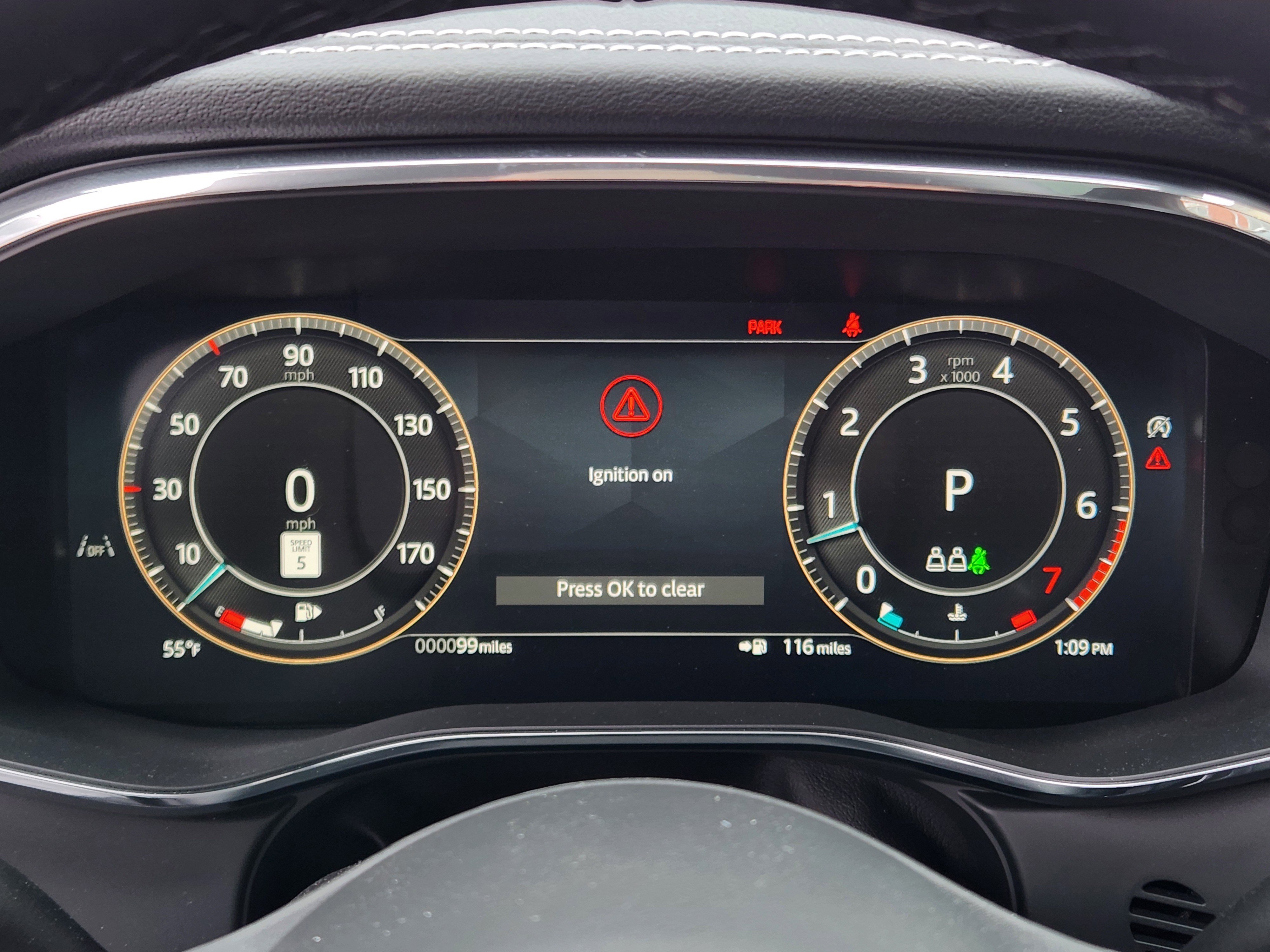 Used 2025 Jaguar F-PACE R-Dynamic S AWD/4WD image 18