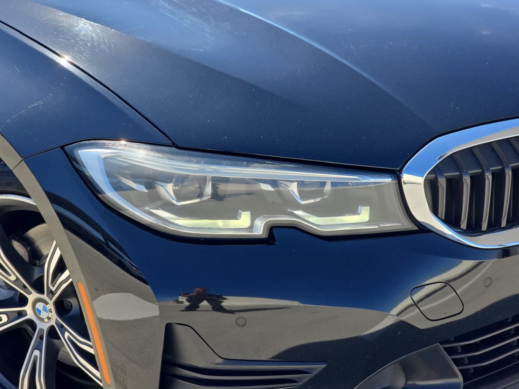 Used 2022 BMW 330i Sedan w/ Driving Assistance Package RWD image 34