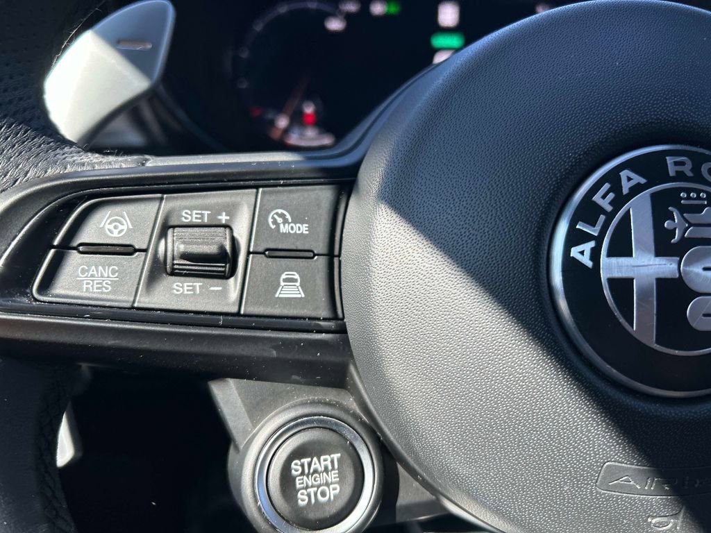 Used 2024 Alfa Romeo Tonale Veloce w/ Active Assist Package image 26