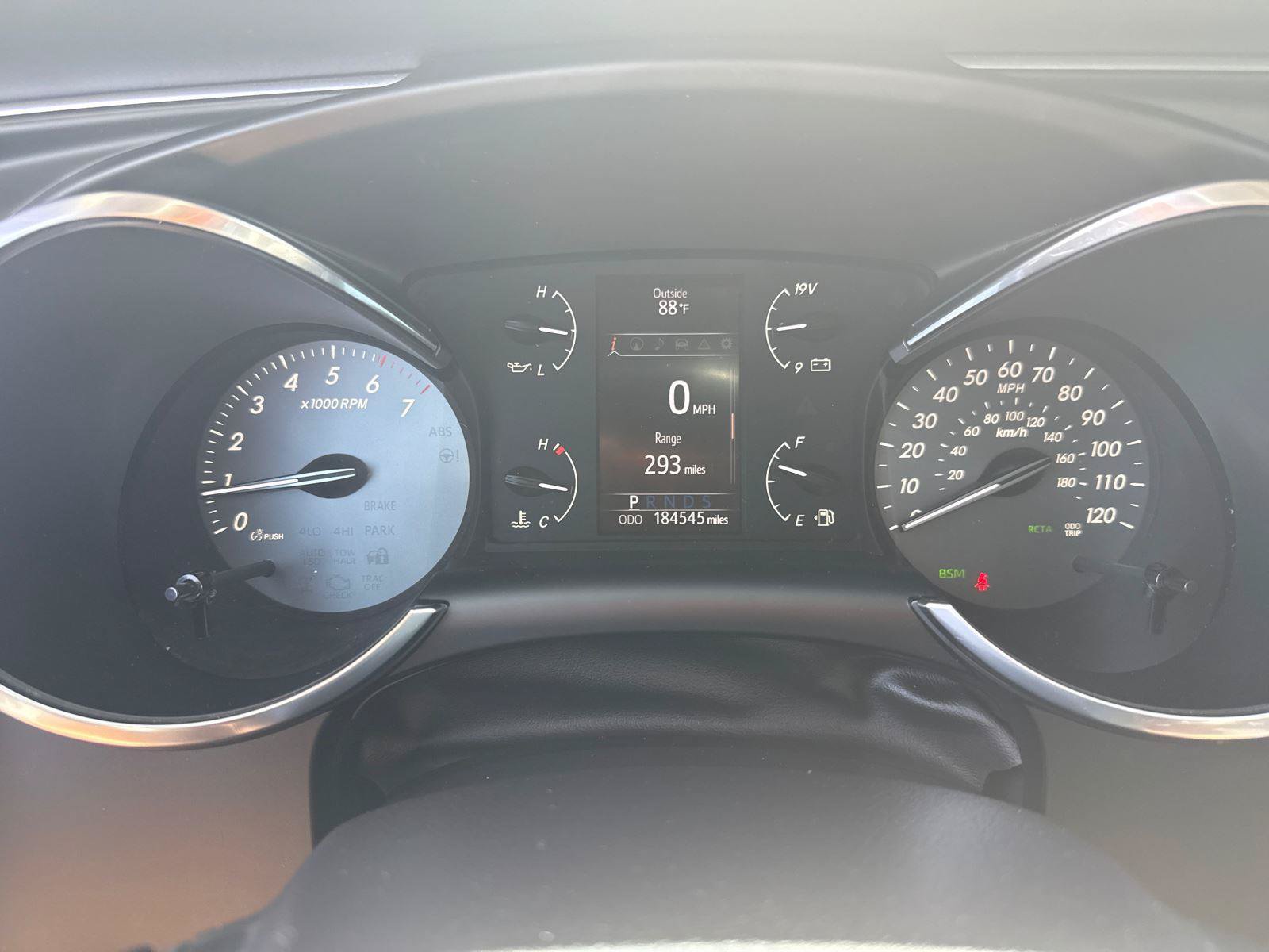 Used 2019 Toyota Sequoia Limited w/ Safety & Convenience Package AWD/4WD image 15