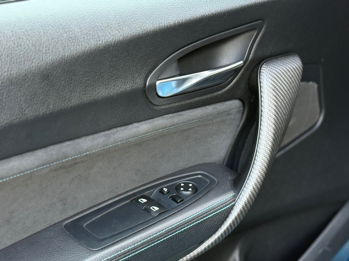 Used 2017 BMW M2 RWD image 10