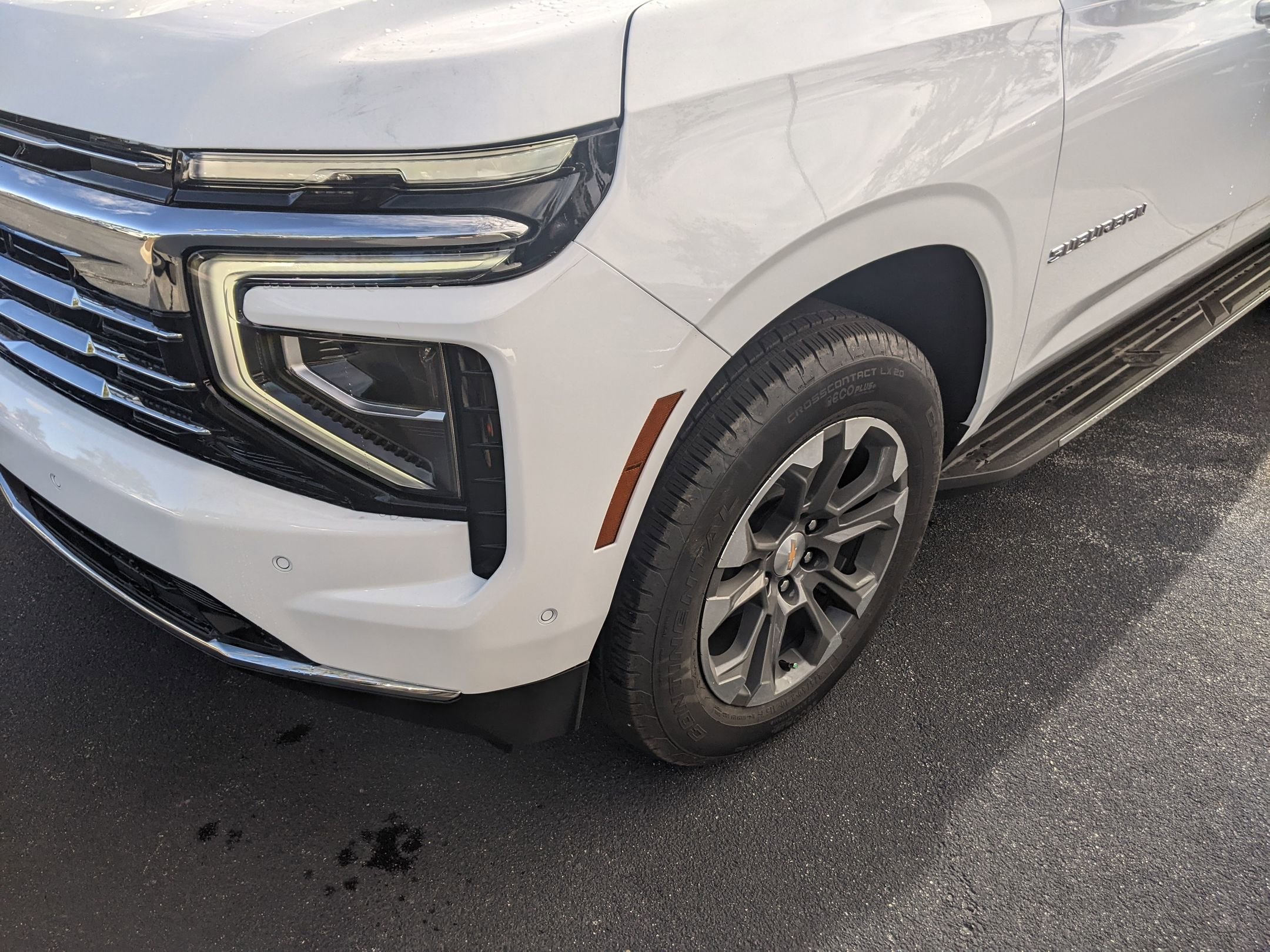 New 2026 Chevrolet Suburban LT w/ Comfort Package image 10