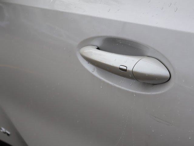 New 2025 Buick Envision Sport Touring image 18